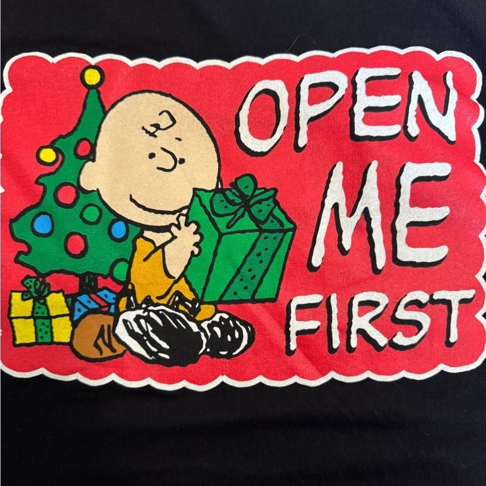 Peanuts Christmas Short Sleeve Tee “Open Me First” - Picture 4 of 4